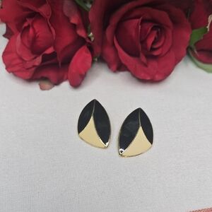 Vintage 80s Modernist Black & Cream Enamel Gold-Tone Geometric Earrings
